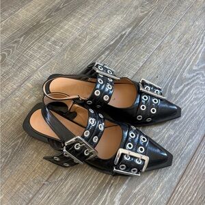 Ganni Black Pointed Slingback Feminine buckle ballerina